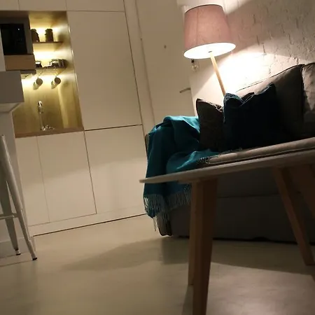 Momo 贝尔格莱德