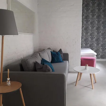 Momo Apartment *